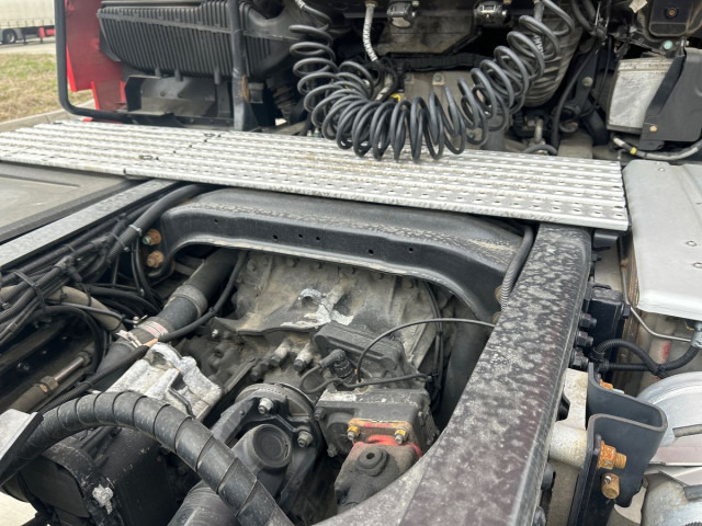 MAN TGX 26.560 6X4 BLS - Nyergesvontató: 3 kép. MAN TGX 26.560 6X4 BLS - Nyergesvontató: 3 kép.