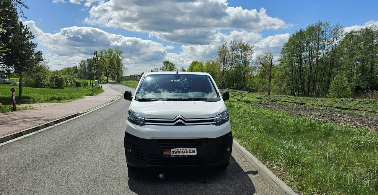 Citroen Jumpy Citroen Jumpy 2,0 Diesel | 160 tyś.km | Stan bdb! - Furgon: 2 kép. Citroen Jumpy Citroen Jumpy 2,0 Diesel | 160 tyś.km | Stan bdb! - Furgon: 2 kép.