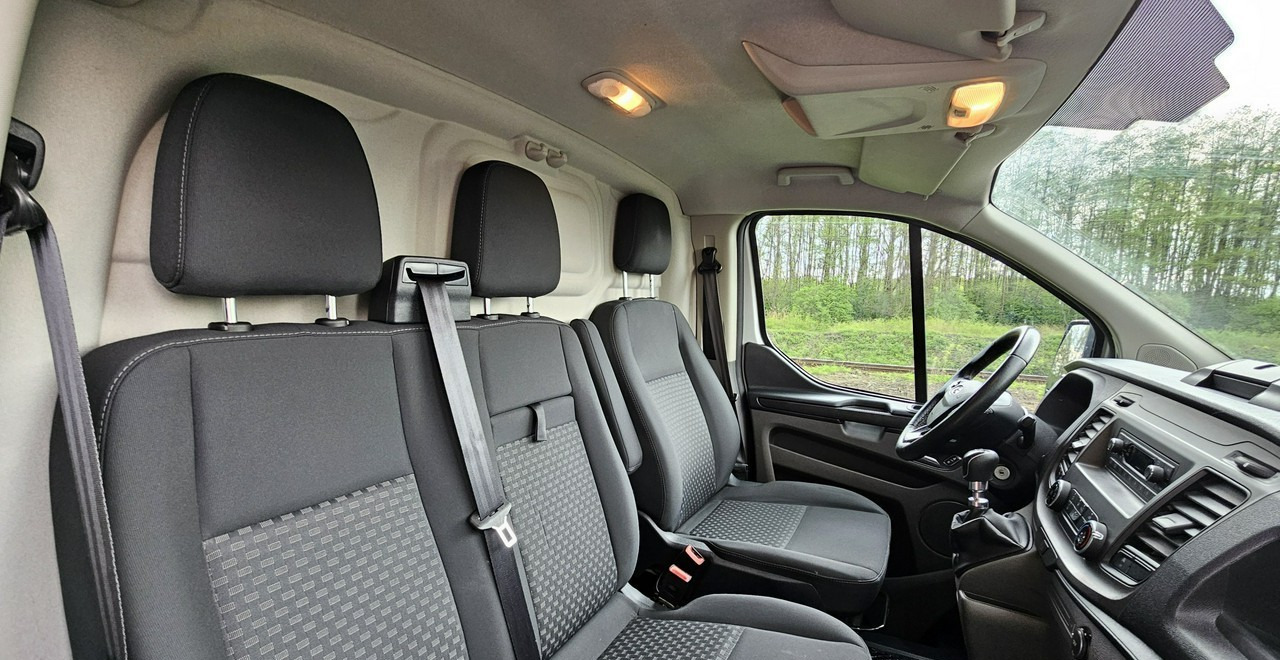 Furgon Ford Transit Transit Custom Ford Transit Custom long bardzo ładny egzemplarz: 10 kép.