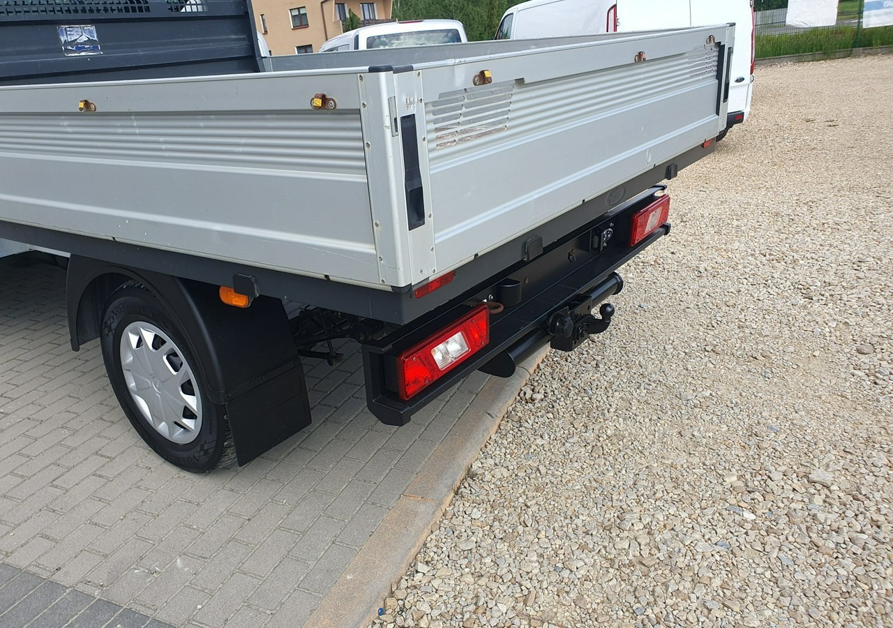 Platós kisteherautó, Duplakabinos kisteherautó Ford Transit doka*brygadówka *7 osób *klima: 13 kép.