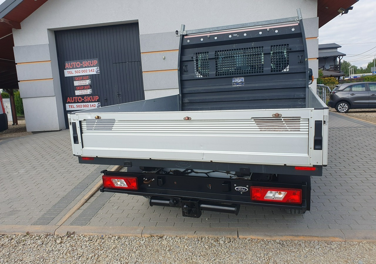 Platós kisteherautó, Duplakabinos kisteherautó Ford Transit doka*brygadówka *7 osób *klima: 10 kép.