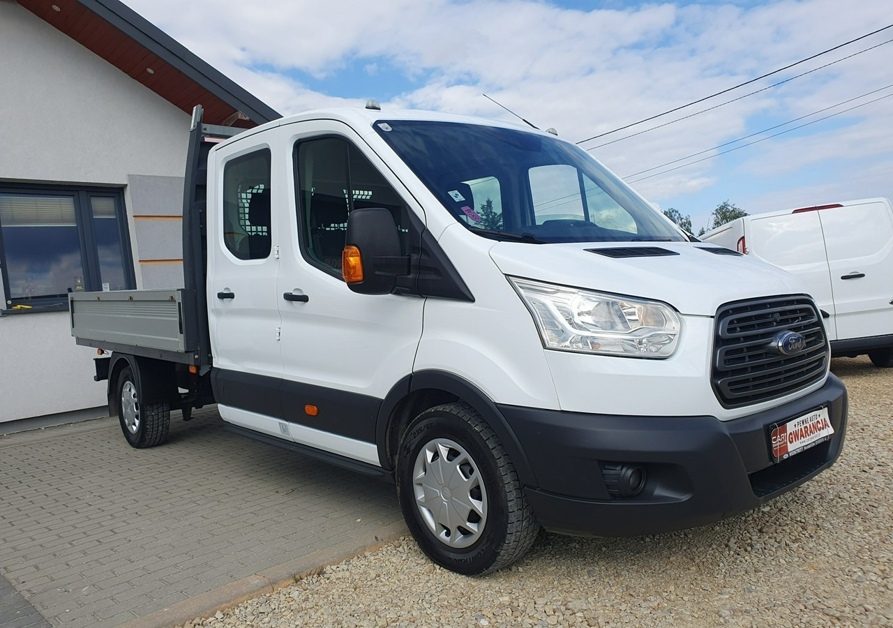 Ford Transit doka*brygadówka *7 osób *klima - Platós kisteherautó, Duplakabinos kisteherautó: 4 kép. Ford Transit doka*brygadówka *7 osób *klima - Platós kisteherautó, Duplakabinos kisteherautó: 4 kép.