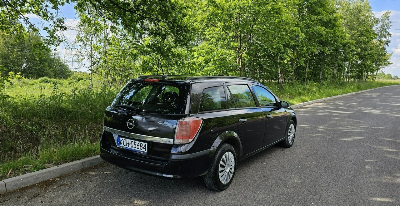 Opel Astra H sprawna * klima* - Autó: 5 kép. Opel Astra H sprawna * klima* - Autó: 5 kép.