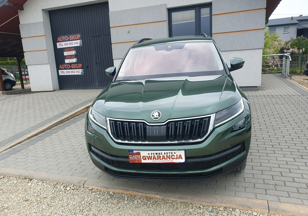 Skoda Kodiaq Skoda Kodiaq Skoda Kodiaq 2.0 tsi 4x4 Wersja Drive na 125 lecie - Autó: 2 kép. Skoda Kodiaq Skoda Kodiaq Skoda Kodiaq 2.0 tsi 4x4 Wersja Drive na 125 lecie - Autó: 2 kép.