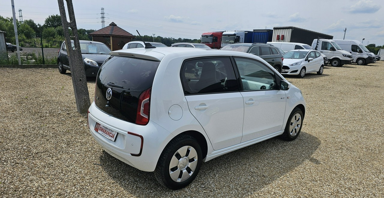 Volkswagen up! e-up * bardzo ładny i oszczędny - Autó: 4 kép. Volkswagen up! e-up * bardzo ładny i oszczędny - Autó: 4 kép.