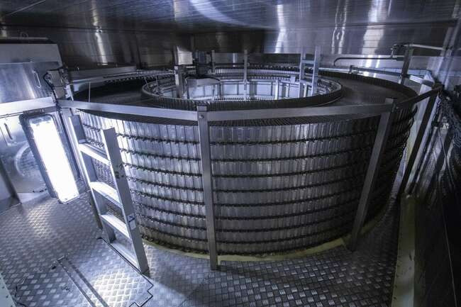 Frigoscandia spiral freezer GCM7/2-12-43-31 SN CR DE - Élelmiszer-feldolgozó gép: 3 kép. Frigoscandia spiral freezer GCM7/2-12-43-31 SN CR DE - Élelmiszer-feldolgozó gép: 3 kép.