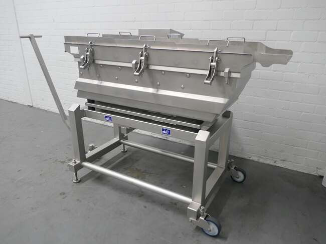 GEA vibrating gutter MultiShaker 450/1600 - Szállítószalag: 4 kép. GEA vibrating gutter MultiShaker 450/1600 - Szállítószalag: 4 kép.