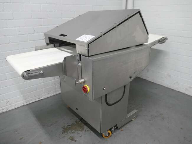 Townsend derinding machine 9000 - Élelmiszer-feldolgozó gép: 1 kép. Townsend derinding machine 9000 - Élelmiszer-feldolgozó gép: 1 kép.