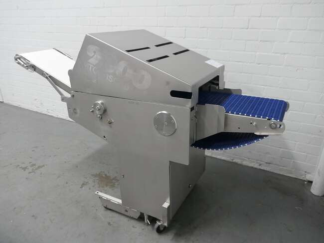 Townsend derinding machine 9000 - Élelmiszer-feldolgozó gép: 4 kép. Townsend derinding machine 9000 - Élelmiszer-feldolgozó gép: 4 kép.
