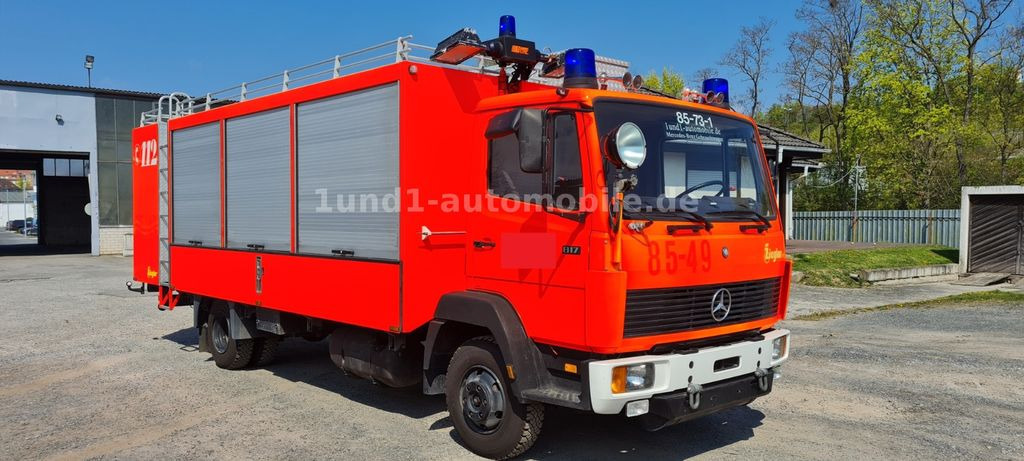 Mercedes-Benz 817 Feuerwehr GWG Nur 9.650 orig. Km 817 Feuerwehr GWG Nur 9.650 orig. Km - Tűzoltóautó: 3 kép. Mercedes-Benz 817 Feuerwehr GWG Nur 9.650 orig. Km 817 Feuerwehr GWG Nur 9.650 orig. Km - Tűzoltóautó: 3 kép.