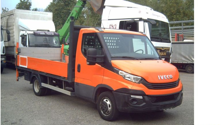 Iveco DAILYdaily 35-140 - Platós kisteherautó: 1 kép. Iveco DAILYdaily 35-140 - Platós kisteherautó: 1 kép.