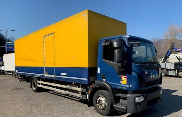 Iveco EUROCARGOeurocargo 120e19 - Dobozos felépítményű teherautó: 1 kép. Iveco EUROCARGOeurocargo 120e19 - Dobozos felépítményű teherautó: 1 kép.