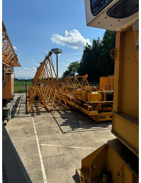 Liebherr 112EC-H - Toronydaru: 5 kép. Liebherr 112EC-H - Toronydaru: 5 kép.