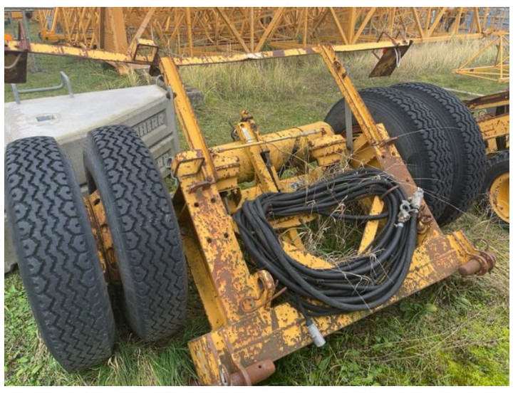 Liebherr 32K/35K/50K/63K axels + adapters - Toronydaru: 3 kép. Liebherr 32K/35K/50K/63K axels + adapters - Toronydaru: 3 kép.