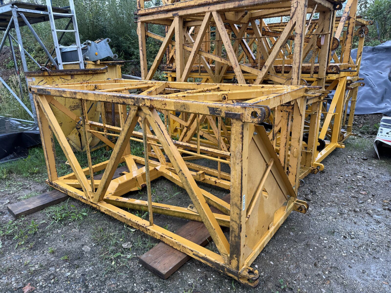 Liebherr 35/50/63/71 K - Önszerelő toronydaru: 2 kép. Liebherr 35/50/63/71 K - Önszerelő toronydaru: 2 kép.
