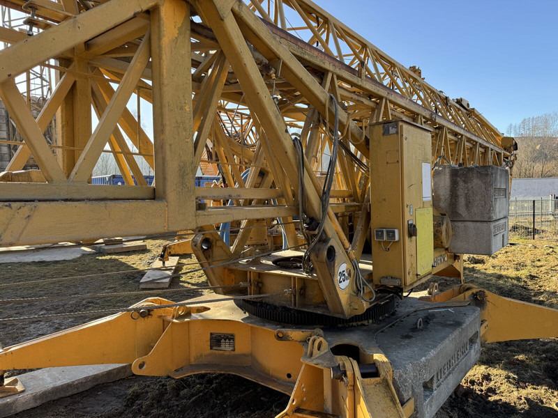 Liebherr 35K - Toronydaru: 5 kép. Liebherr 35K - Toronydaru: 5 kép.