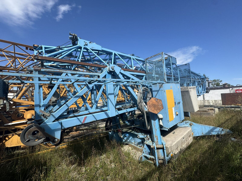 Liebherr 40K, 1995yom, 36m jib, radio control - Toronydaru: 1 kép. Liebherr 40K, 1995yom, 36m jib, radio control - Toronydaru: 1 kép.