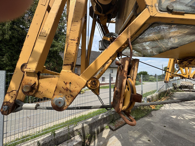 Liebherr 50K, 35m jib - Önszerelő toronydaru: 2 kép. Liebherr 50K, 35m jib - Önszerelő toronydaru: 2 kép.
