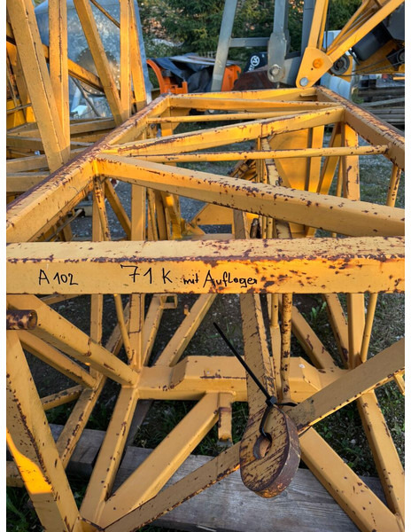 Liebherr 71K tower with support - Toronydaru: 1 kép. Liebherr 71K tower with support - Toronydaru: 1 kép.