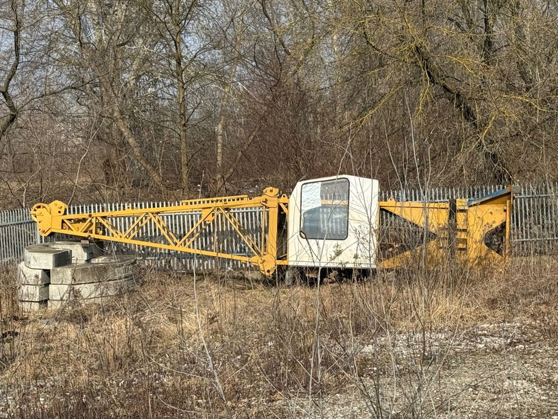 Liebherr 80HC - Toronydaru: 1 kép. Liebherr 80HC - Toronydaru: 1 kép.