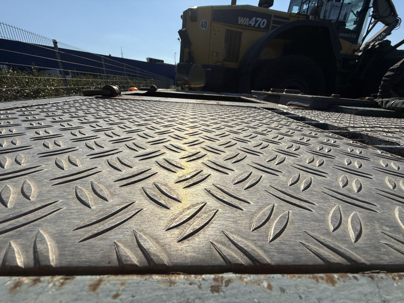 Liebherr 80km/h axeles 32K 35K 42K 50K 63K 71K 81K - Toronydaru: 5 kép. Liebherr 80km/h axeles 32K 35K 42K 50K 63K 71K 81K - Toronydaru: 5 kép.