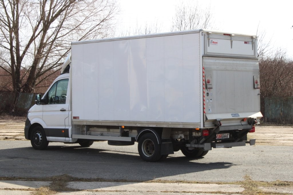 Volkswagen CRAFTER - Dobozos kisteherautó: 4 kép. Volkswagen CRAFTER - Dobozos kisteherautó: 4 kép.
