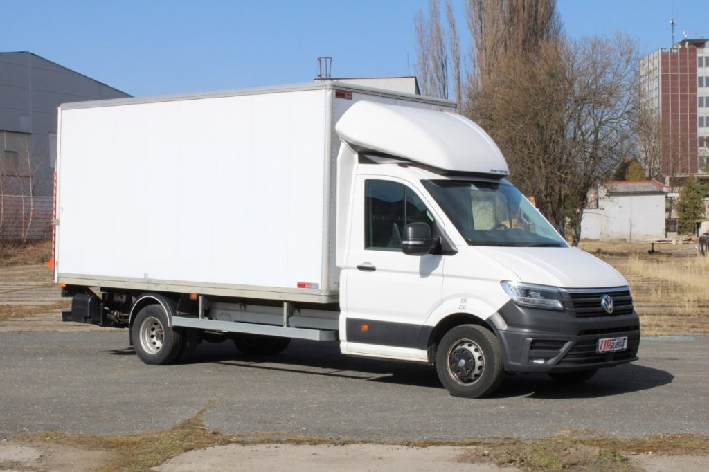 Volkswagen CRAFTER - Dobozos kisteherautó: 1 kép. Volkswagen CRAFTER - Dobozos kisteherautó: 1 kép.