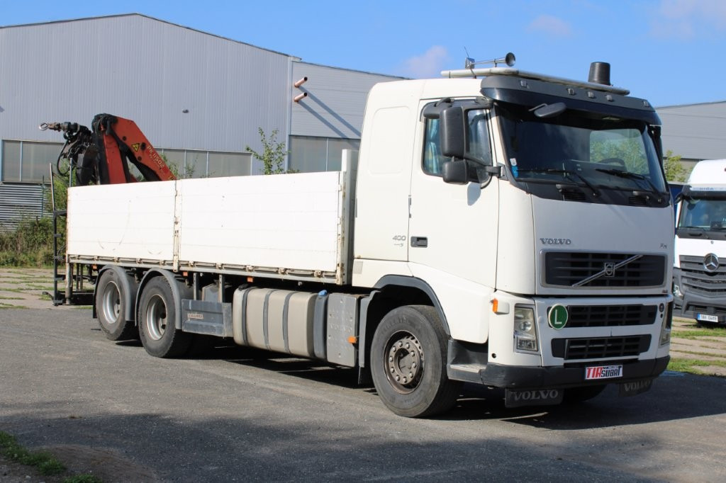 Volvo Volvo FH 13 400 62R PALFINGER PK 11502 EURO 5 - Platós teherautó, Darus autó: 1 kép. Volvo Volvo FH 13 400 62R PALFINGER PK 11502 EURO 5 - Platós teherautó, Darus autó: 1 kép.