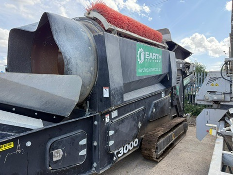 Metberg T300 - Építőipari berendezések: 2 kép. Metberg T300 - Építőipari berendezések: 2 kép.