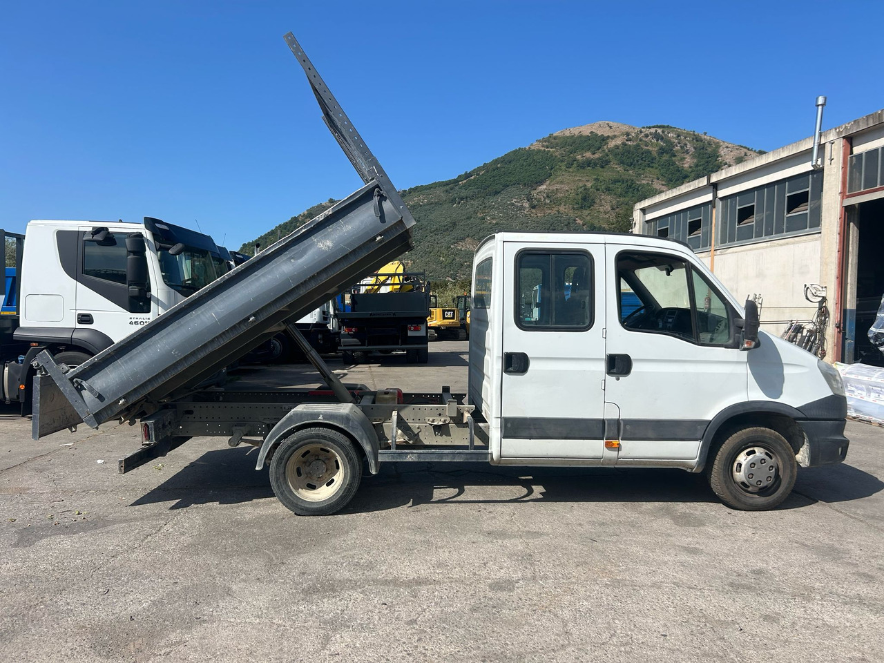 IVECO DAILY 35C13 lízing IVECO DAILY 35C13: 14 kép. IVECO DAILY 35C13 lízing IVECO DAILY 35C13: 14 kép.