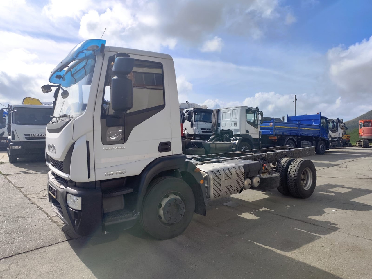IVECO EUROCARGO 140-250 - Alvaz teherautó: 3 kép. IVECO EUROCARGO 140-250 - Alvaz teherautó: 3 kép.