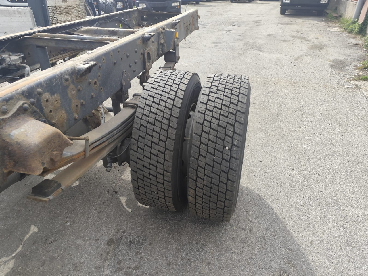 IVECO EUROCARGO 150E25 - Billenőplatós teherautó: 4 kép. IVECO EUROCARGO 150E25 - Billenőplatós teherautó: 4 kép.