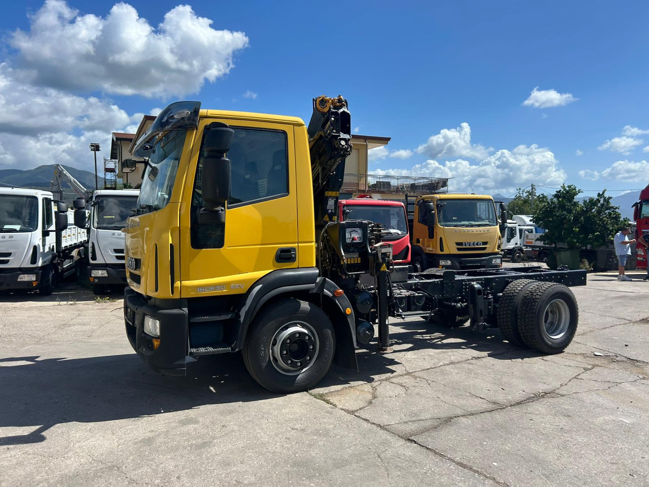 IVECO EUROCARGO 160E30 - Darus autó: 5 kép. IVECO EUROCARGO 160E30 - Darus autó: 5 kép.