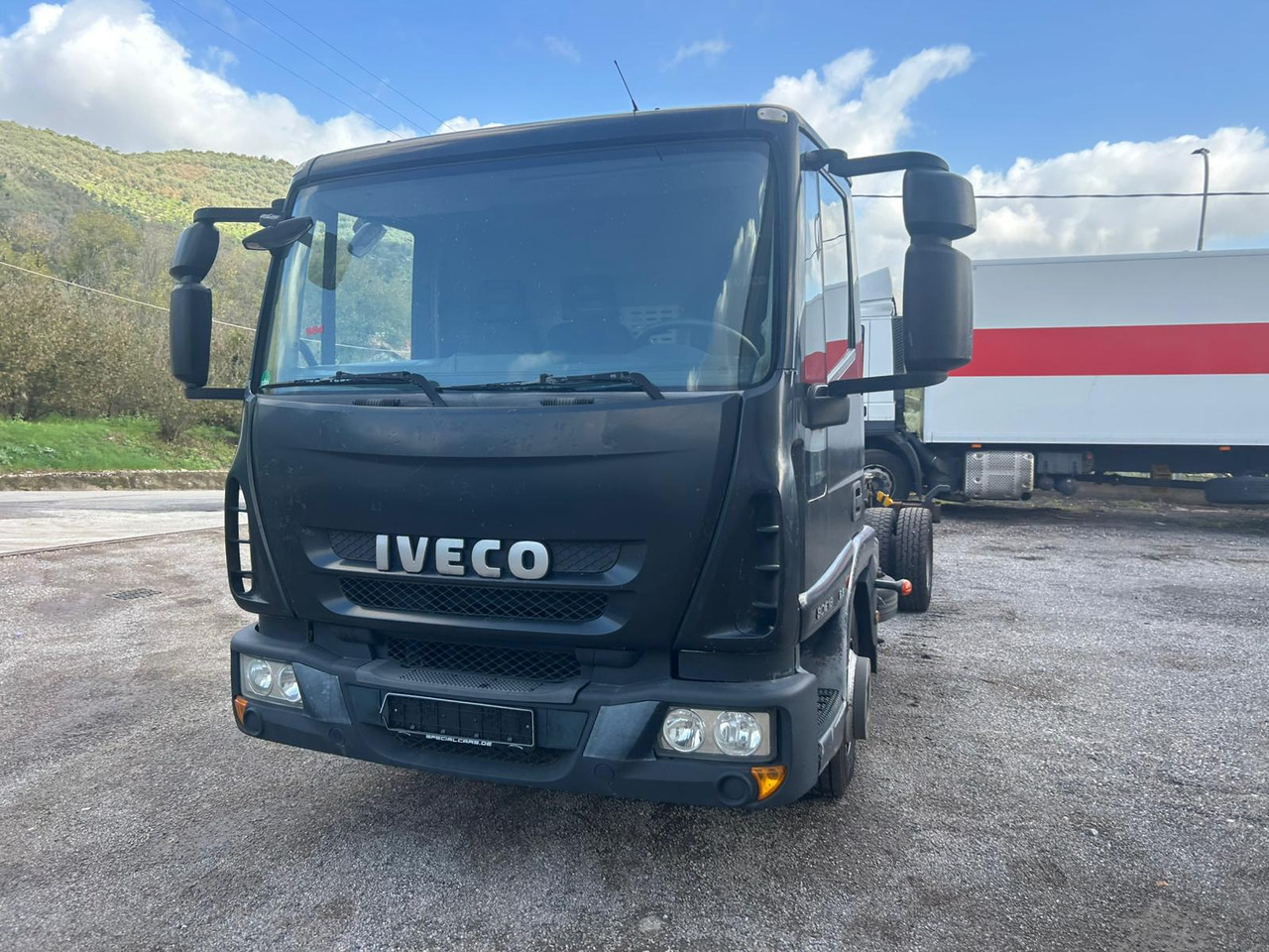 IVECO EUROCARGO 80E18 - Platós teherautó, Billenőplatós teherautó: 2 kép. IVECO EUROCARGO 80E18 - Platós teherautó, Billenőplatós teherautó: 2 kép.