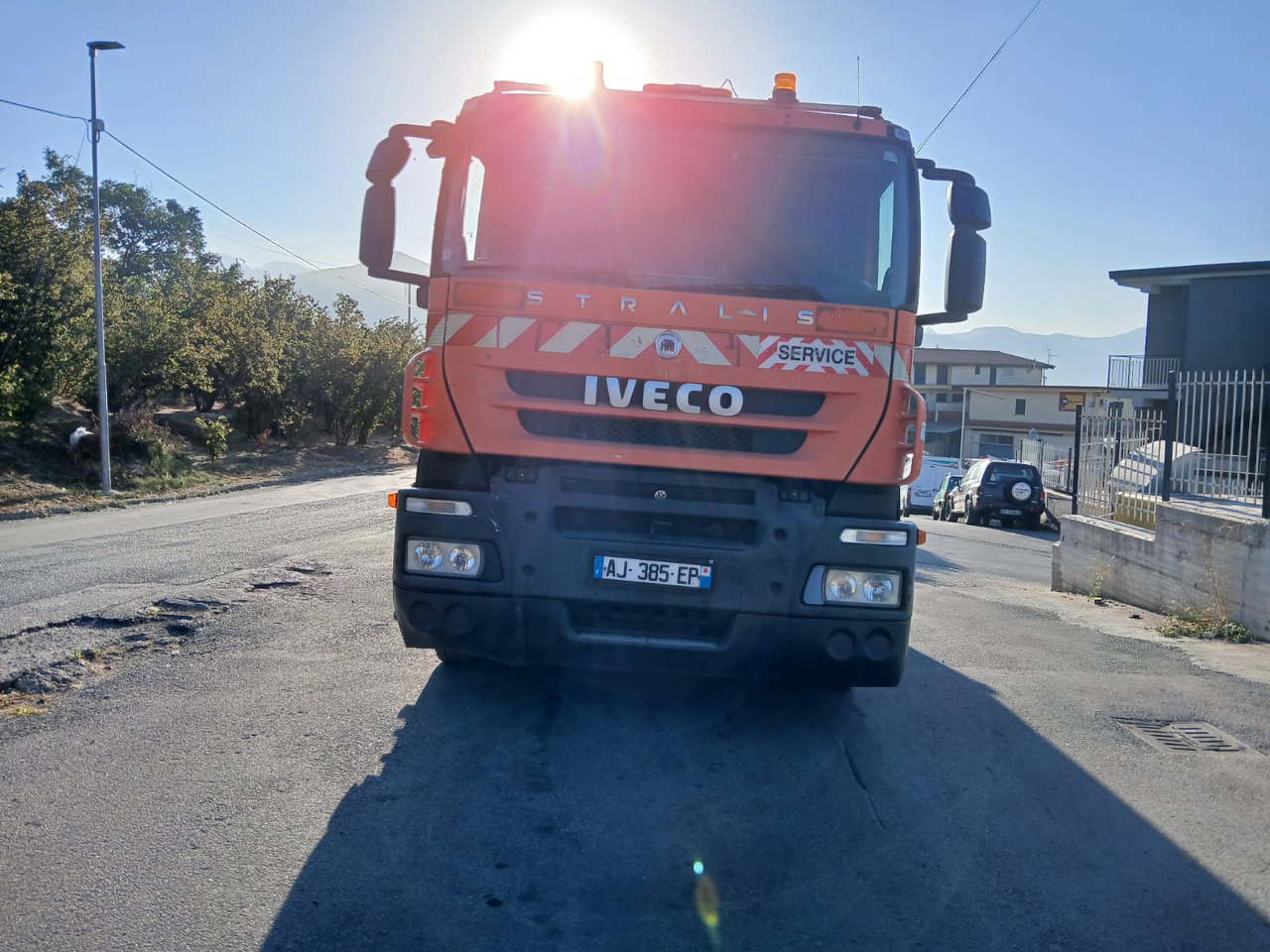 Darus autó, Billenőplatós teherautó IVECO STRALIS 190S31: 22 kép.