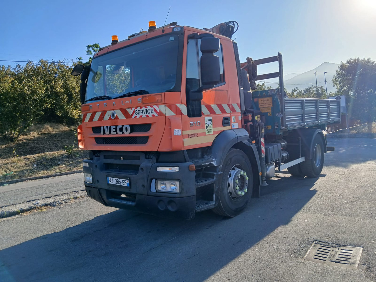 Darus autó, Billenőplatós teherautó IVECO STRALIS 190S31: 25 kép.