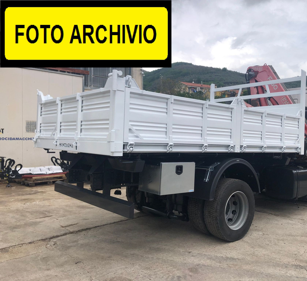 IVECO STRALIS 190S31 - Darus autó: 4 kép. IVECO STRALIS 190S31 - Darus autó: 4 kép.