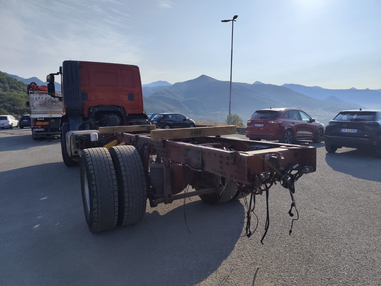 IVECO STRALIS 190S31 - Alvaz teherautó: 4 kép. IVECO STRALIS 190S31 - Alvaz teherautó: 4 kép.