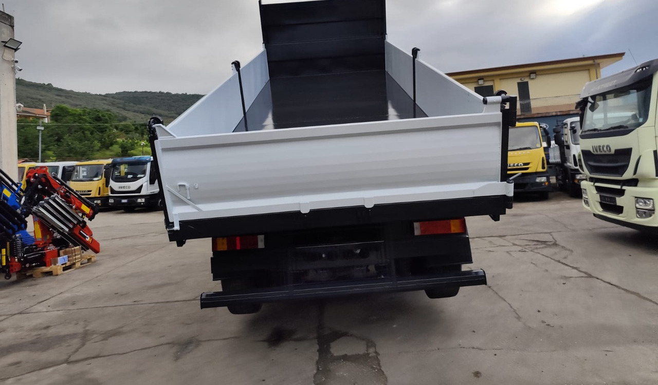 IVECO STRALIS AD 260S31 - Billenőplatós teherautó: 4 kép. IVECO STRALIS AD 260S31 - Billenőplatós teherautó: 4 kép.