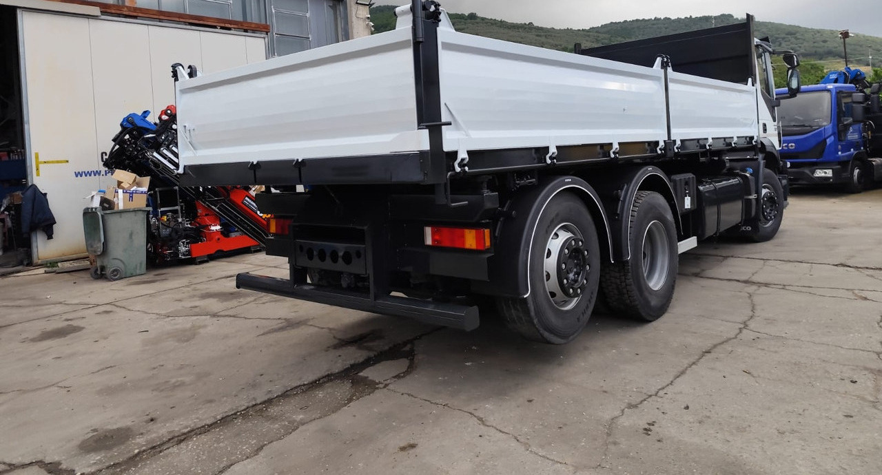 IVECO STRALIS AD 260S31 XP - Billenőplatós teherautó: 3 kép. IVECO STRALIS AD 260S31 XP - Billenőplatós teherautó: 3 kép.