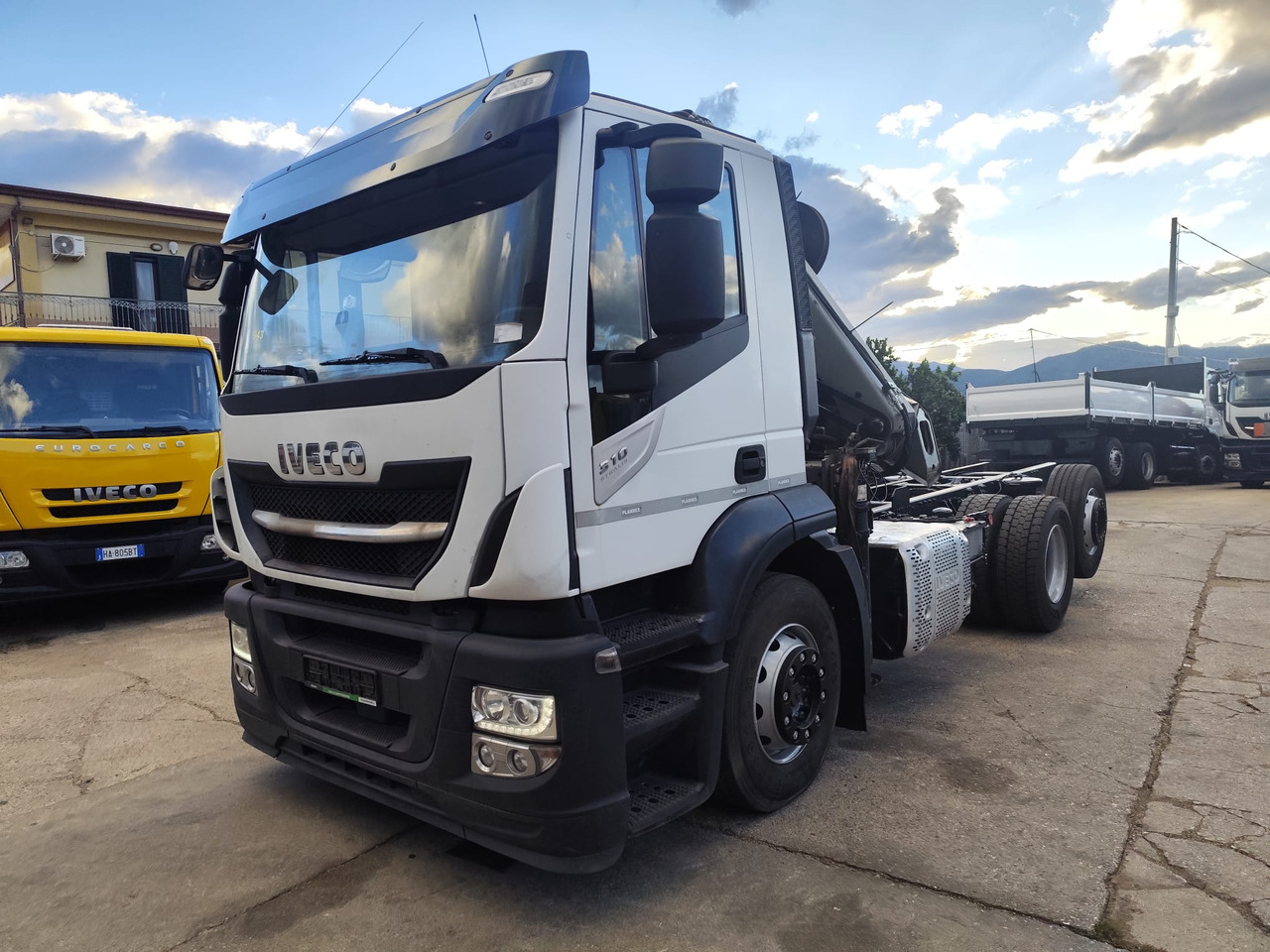 IVECO STRALIS AD 260S31 Y/P - Billenőplatós teherautó, Darus autó: 1 kép. IVECO STRALIS AD 260S31 Y/P - Billenőplatós teherautó, Darus autó: 1 kép.