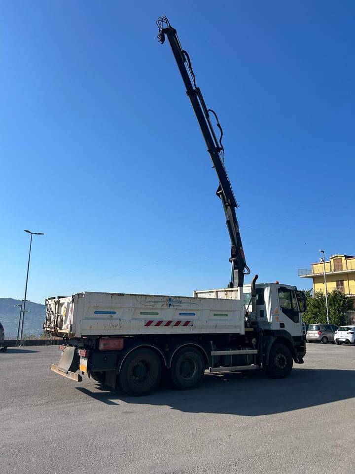 IVECO TRAKKER 260T36 - Darus autó: 4 kép. IVECO TRAKKER 260T36 - Darus autó: 4 kép.