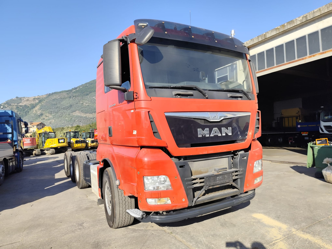 MAN TGS 35.480 - Platós teherautó: 1 kép. MAN TGS 35.480 - Platós teherautó: 1 kép.