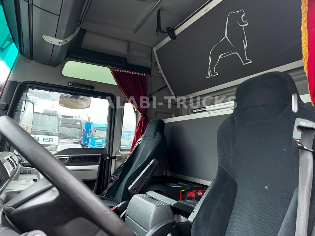 MAN TGX 26.440 - Cserefelépítményes teherautó: 5 kép. MAN TGX 26.440 - Cserefelépítményes teherautó: 5 kép.