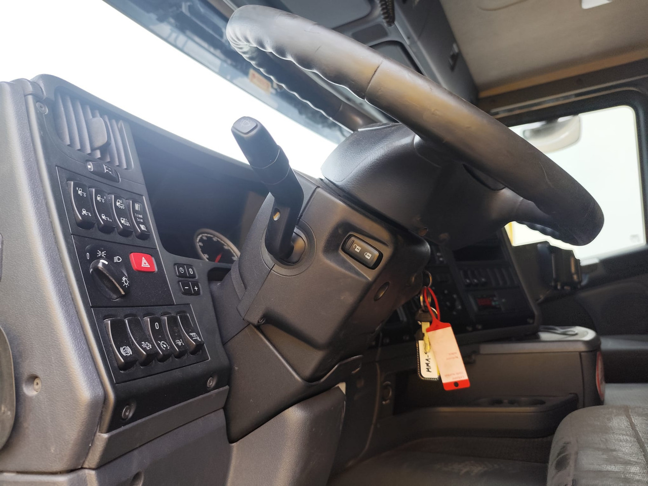 SCANIA G450 - Alvaz teherautó: 5 kép. SCANIA G450 - Alvaz teherautó: 5 kép.