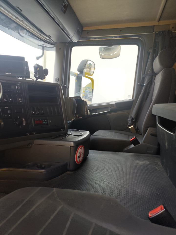 SCANIA G450 - Alvaz teherautó: 3 kép. SCANIA G450 - Alvaz teherautó: 3 kép.