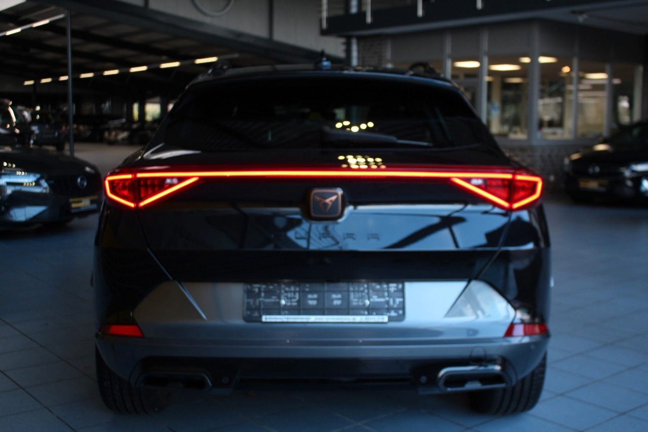 Cupra Formentor 1.5 TSI DSG Beats Kamera LED ACC - Terepjáró/ SUV: 5 kép. Cupra Formentor 1.5 TSI DSG Beats Kamera LED ACC - Terepjáró/ SUV: 5 kép.