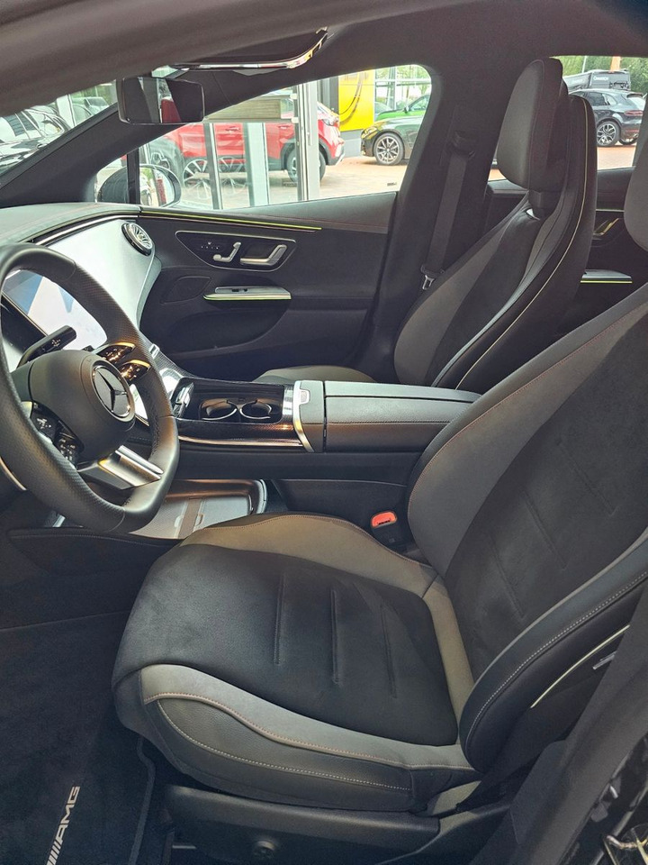 Mercedes-Benz EQE 350 AMG Edition ACC Memory eHeckkl. - Autó: 4 kép. Mercedes-Benz EQE 350 AMG Edition ACC Memory eHeckkl. - Autó: 4 kép.