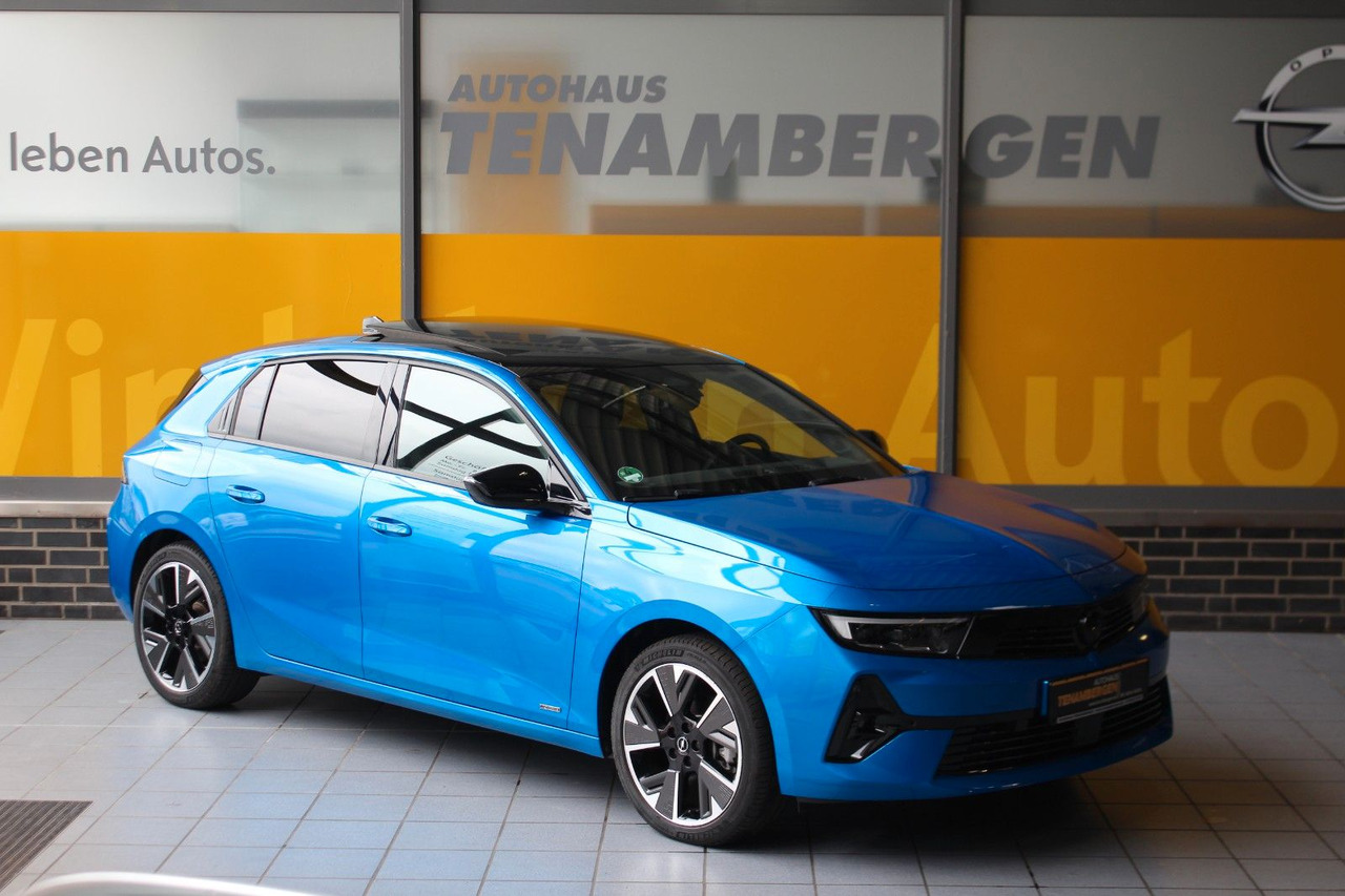 Opel Astra L Lim. Electric GS Pixel-LED ACC UPE: 54t€ - Szedán: 1 kép. Opel Astra L Lim. Electric GS Pixel-LED ACC UPE: 54t€ - Szedán: 1 kép.