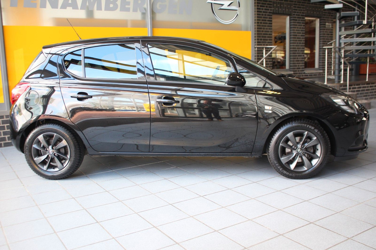 Opel Corsa E 120 Jahre Sitz- & Lenkradheizung Kamera - Autó: 3 kép. Opel Corsa E 120 Jahre Sitz- & Lenkradheizung Kamera - Autó: 3 kép.